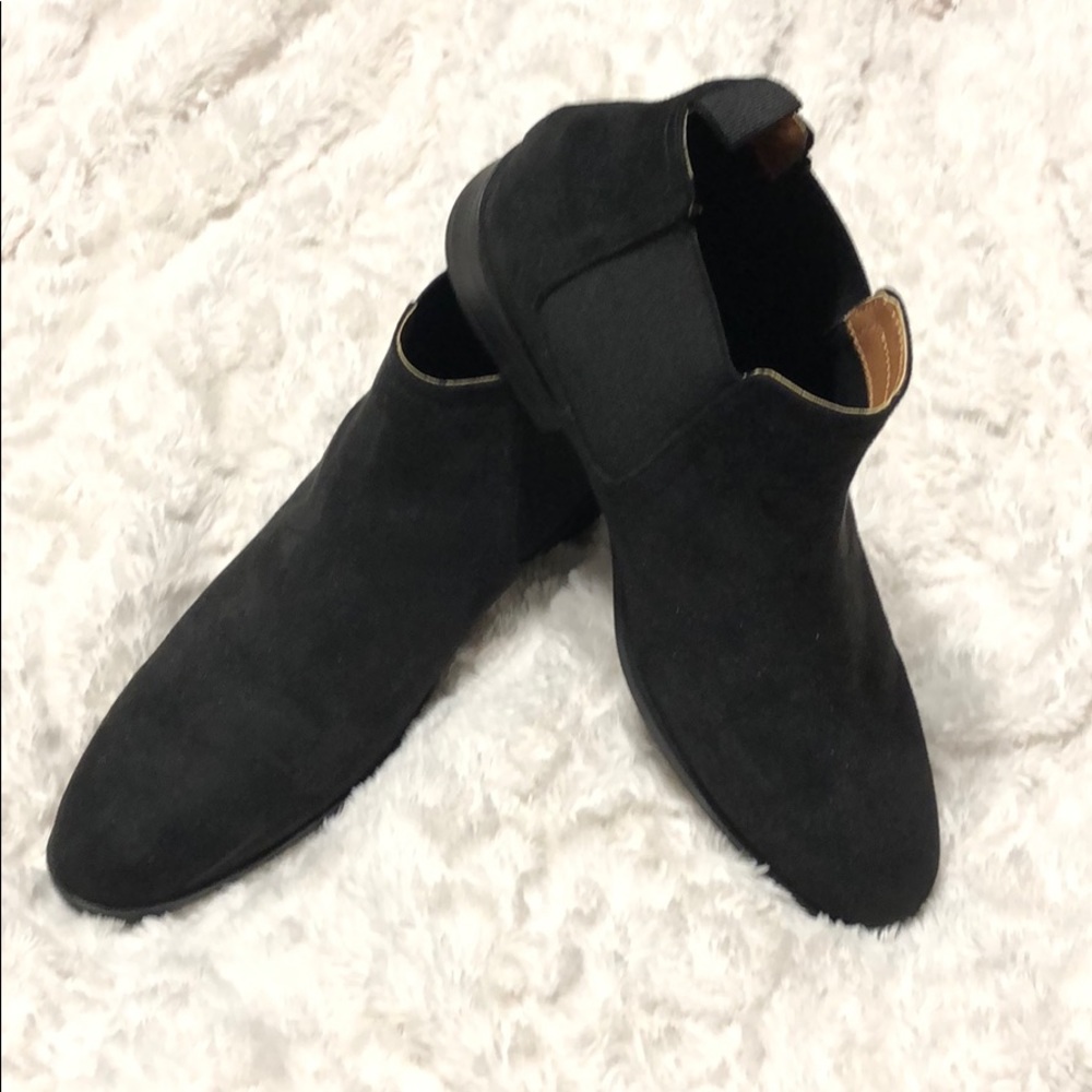 Brand new H&M Men’s size 10 Chelsea Boots